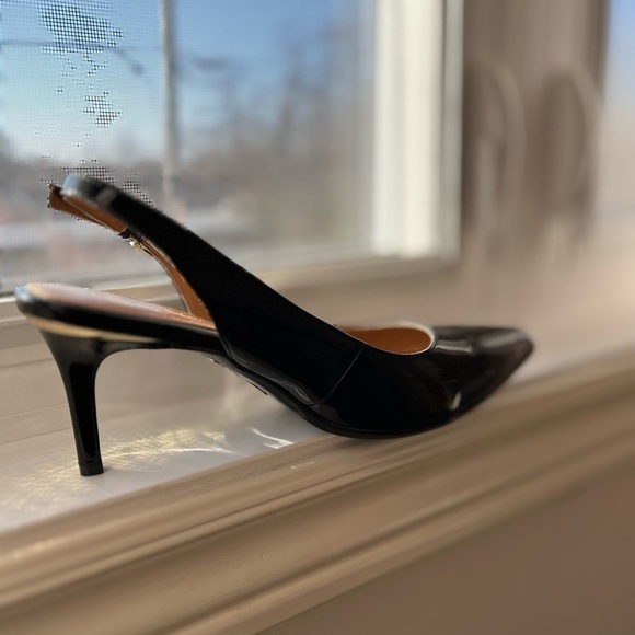 BEAUTIFUL classy sling-back black stilettos from Calvin Klein size 7.5 - Picture 7 of 11